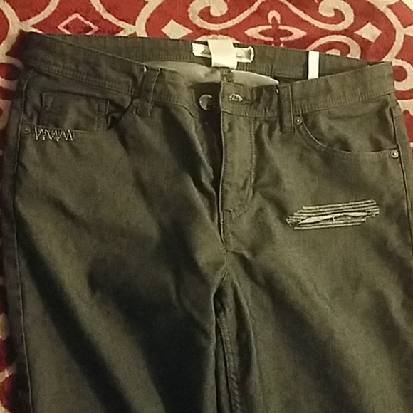 Jeans - Picture 2 of 4